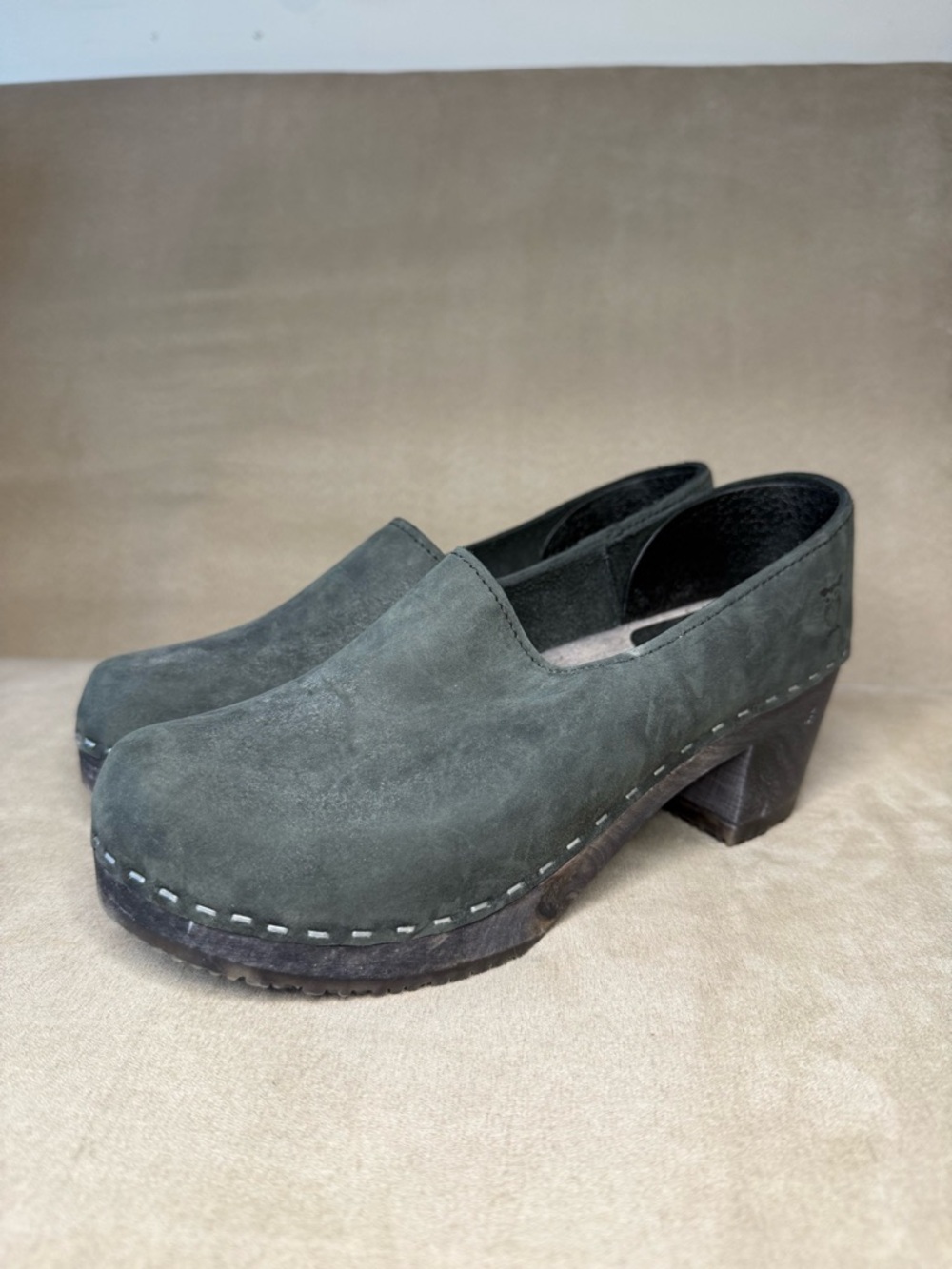 Sandgrens Handmade Swedish Wood Heel Closed-Back Bridget Clogs for Women Size 39 - Picture 3 of 14